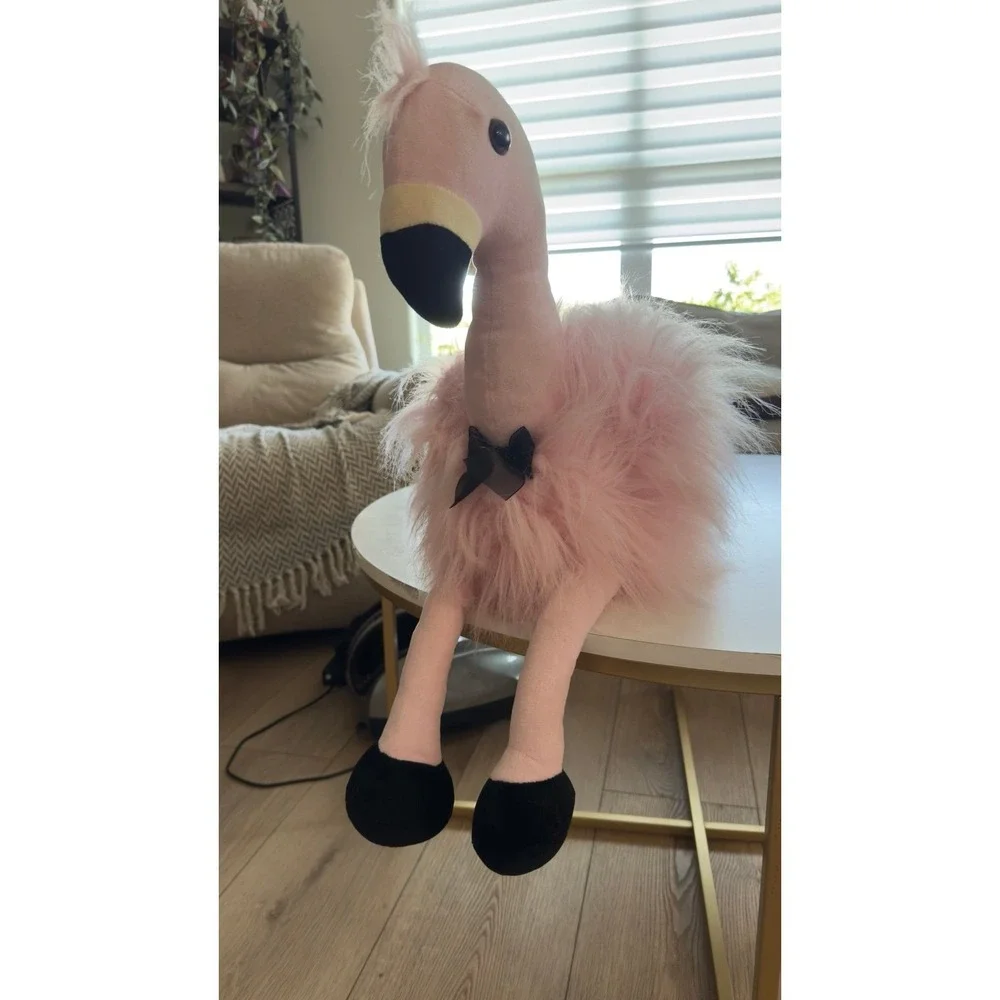 Plush pink big flamingo toy